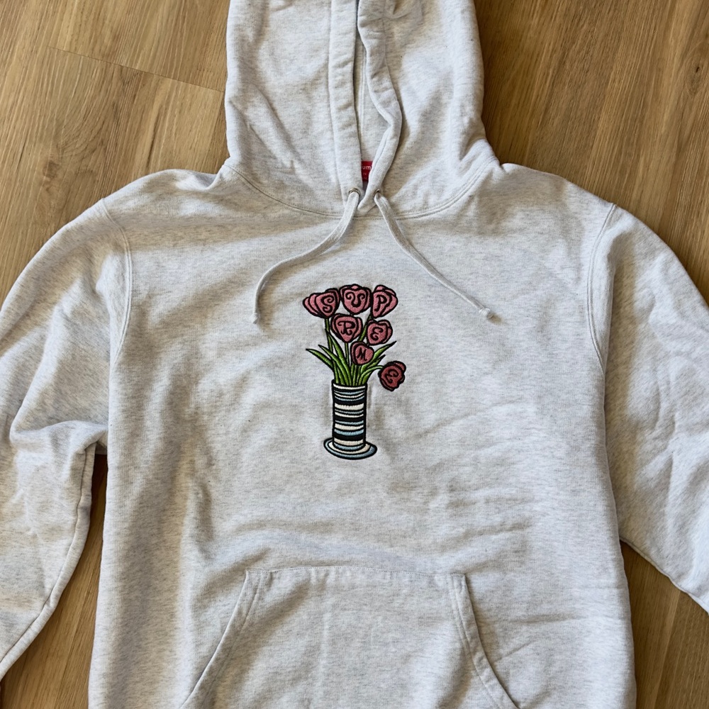 Supreme Hoodie (NEW/UNUSED)